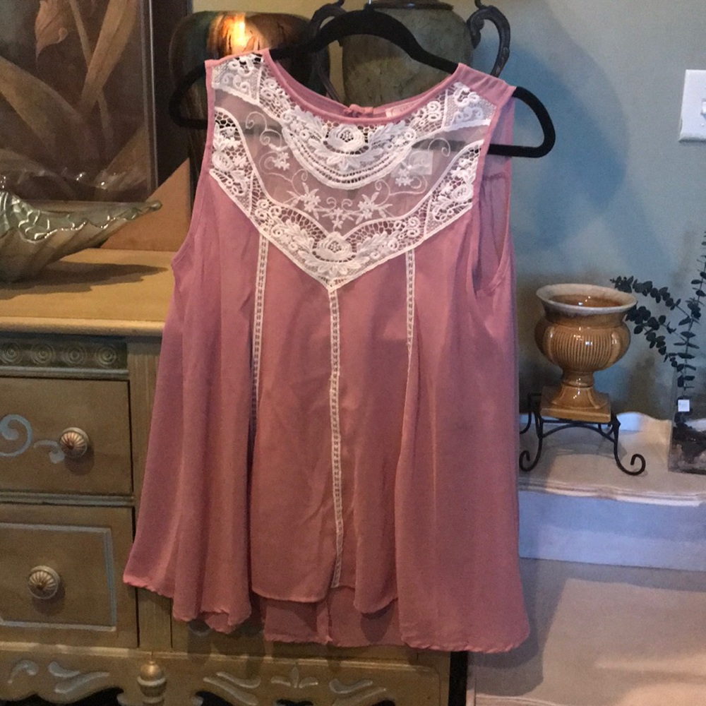 Light Tunic - Picture 3 of 3